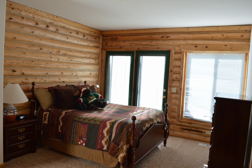 true log master shows off true log interior.