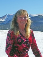 Christy Lowe 